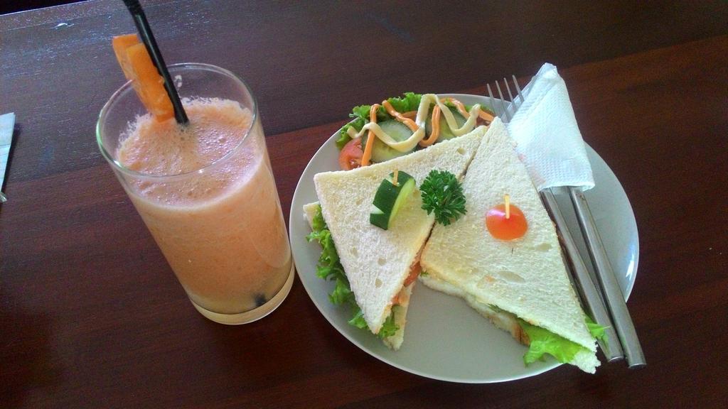 Liang House And Guest house 3*