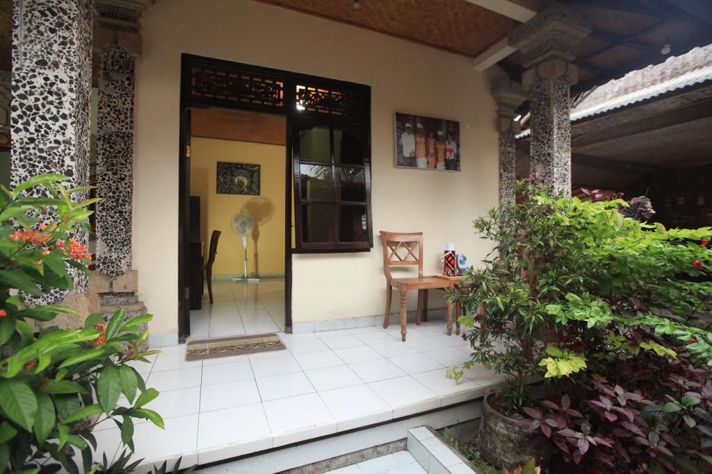 Liang House And गेस्ट हाउस 3*