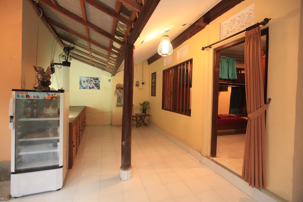 Liang House And गेस्ट हाउस 3*